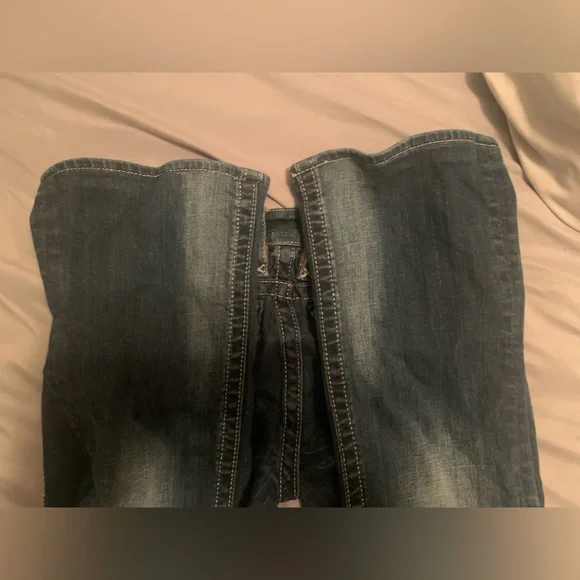 Y2K ROCK REVIVAL JEANS - Picture 6 of 6